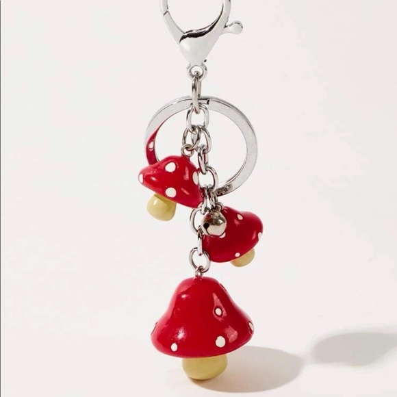 🍄 Style & Glamour Happy Red Spotted Mushroom Key Chain with Bell - NWT - Picture 5 of 11